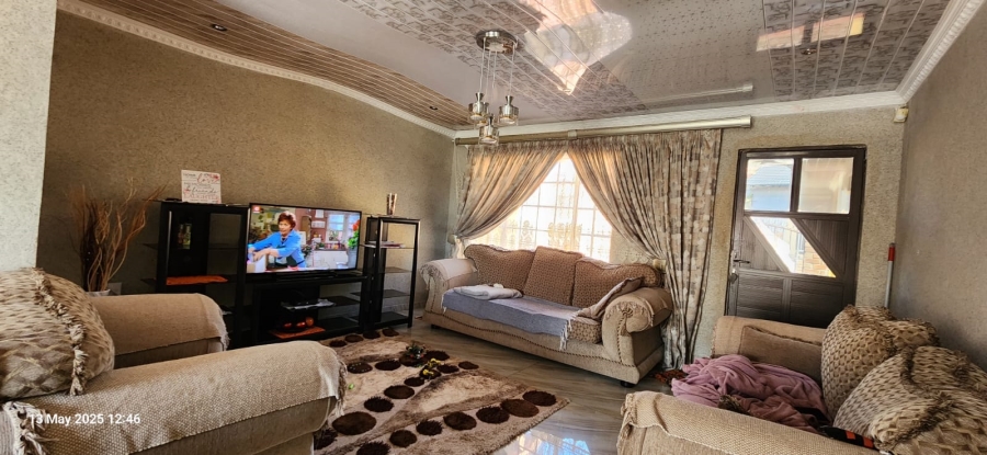 3 Bedroom Property for Sale in Tlhabane West North West